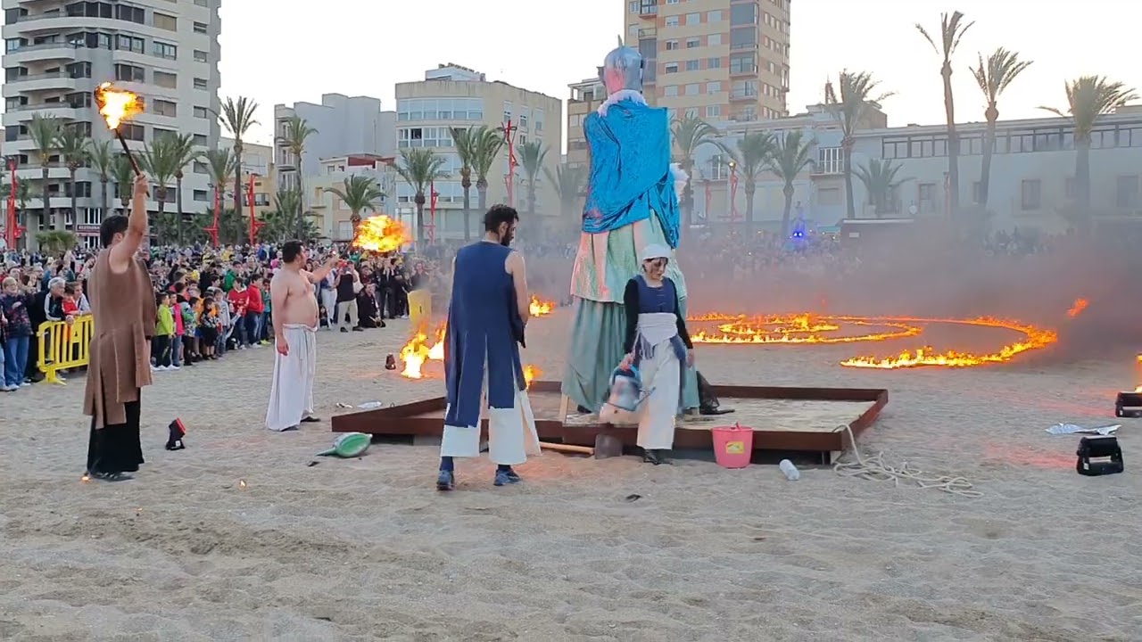 Vinaròs News, Carnaval 2022, enterrament de la sardina, 2 de 2, 9-5-22