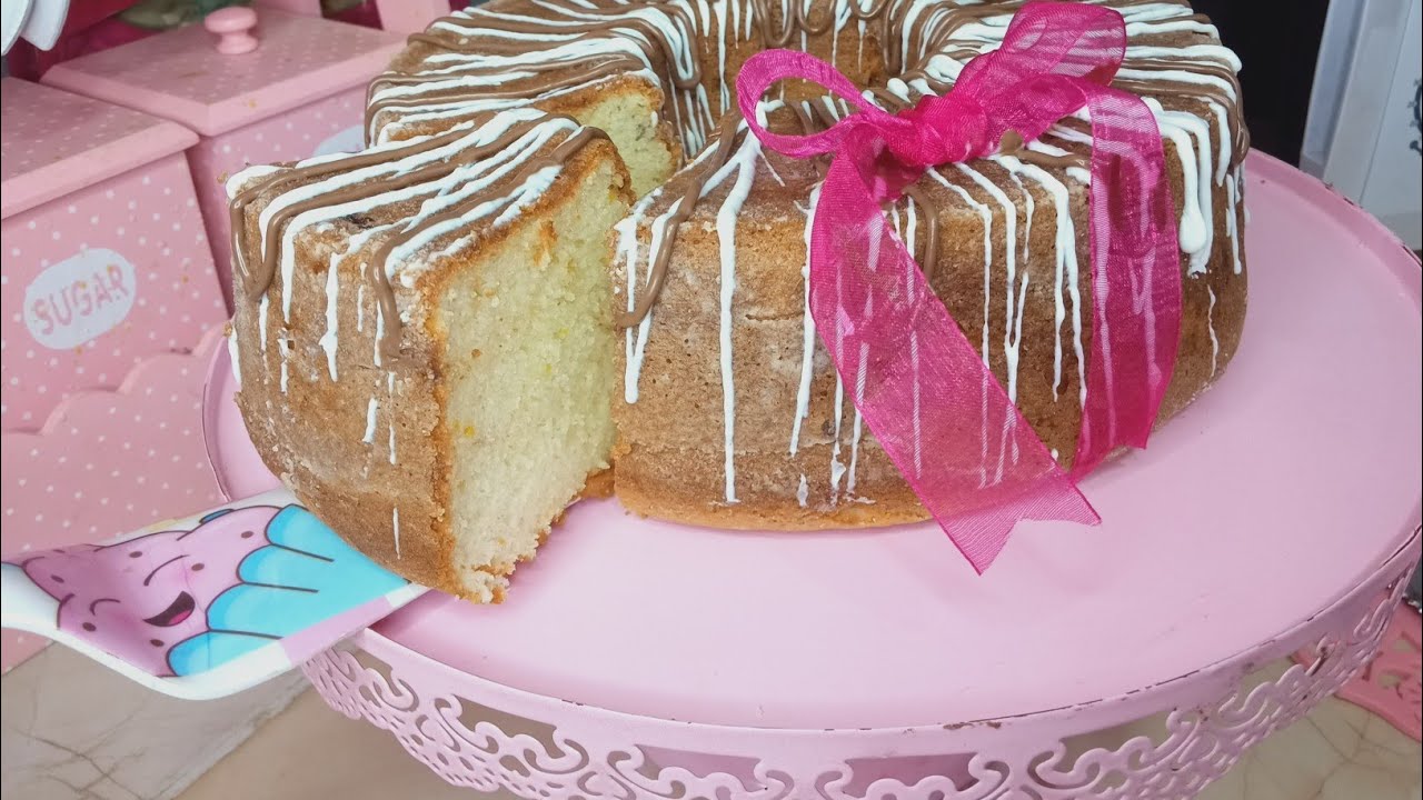 مسكوتشو بدون غلوتين خفيفة وبنينة قطن وتوالم قهوة العصر😋😍