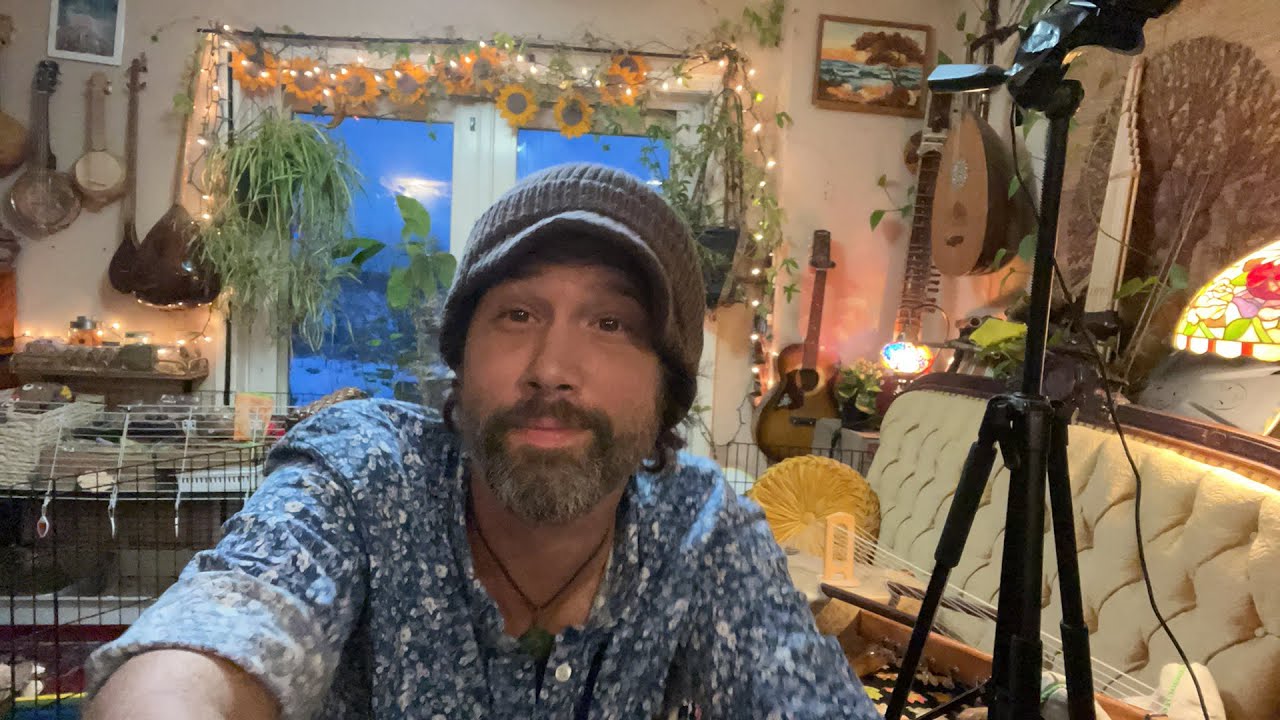 Come Hang Out! Evening music and conversation