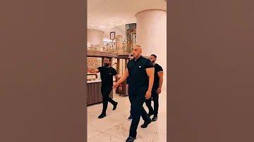 يا جبل ما يهزك ريح 