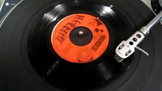 The Royals - Pick Up The Pieces - Reggae