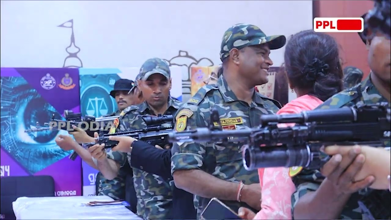 ନ୍ୟାୟ ସଂହିତା ପ୍ରଦର୍ଶନୀ ରେ ଲୋକଙ୍କ ଭିଡ଼ ! ଆଇନ କାନୁନ ଓ ନାଗରିକ ଙ୍କ ଅଧିକାର ଉପରେ ବଡ଼ ଆୟୋଜନ | PPL Odia