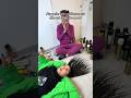 Elle Peut Finir Chauve J Appelle Une Copine Coiffeuse Elle Peut Finir Chauve J Appelle Une Copine Coiffeuse