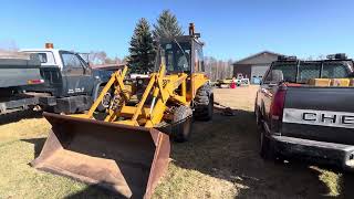 6.  Case 580 B  2WD Loader Backhoe