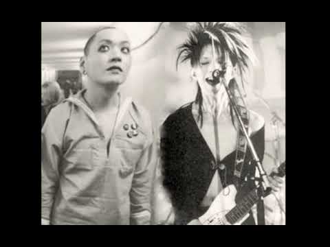cali≠gari - 君が咲く山 デュエット - YouTube