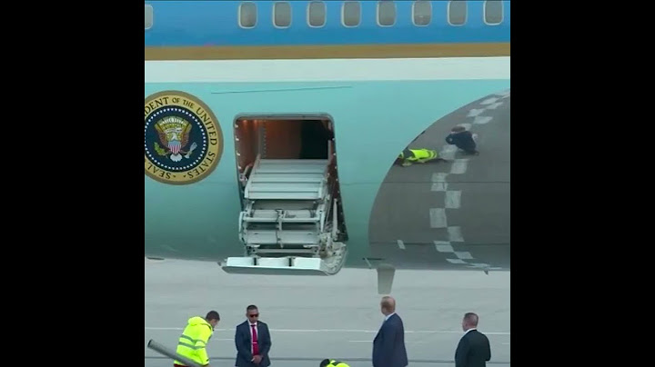 Air Force One - Airstair mit US Präsident Joe Biden - 2024 in Berlin