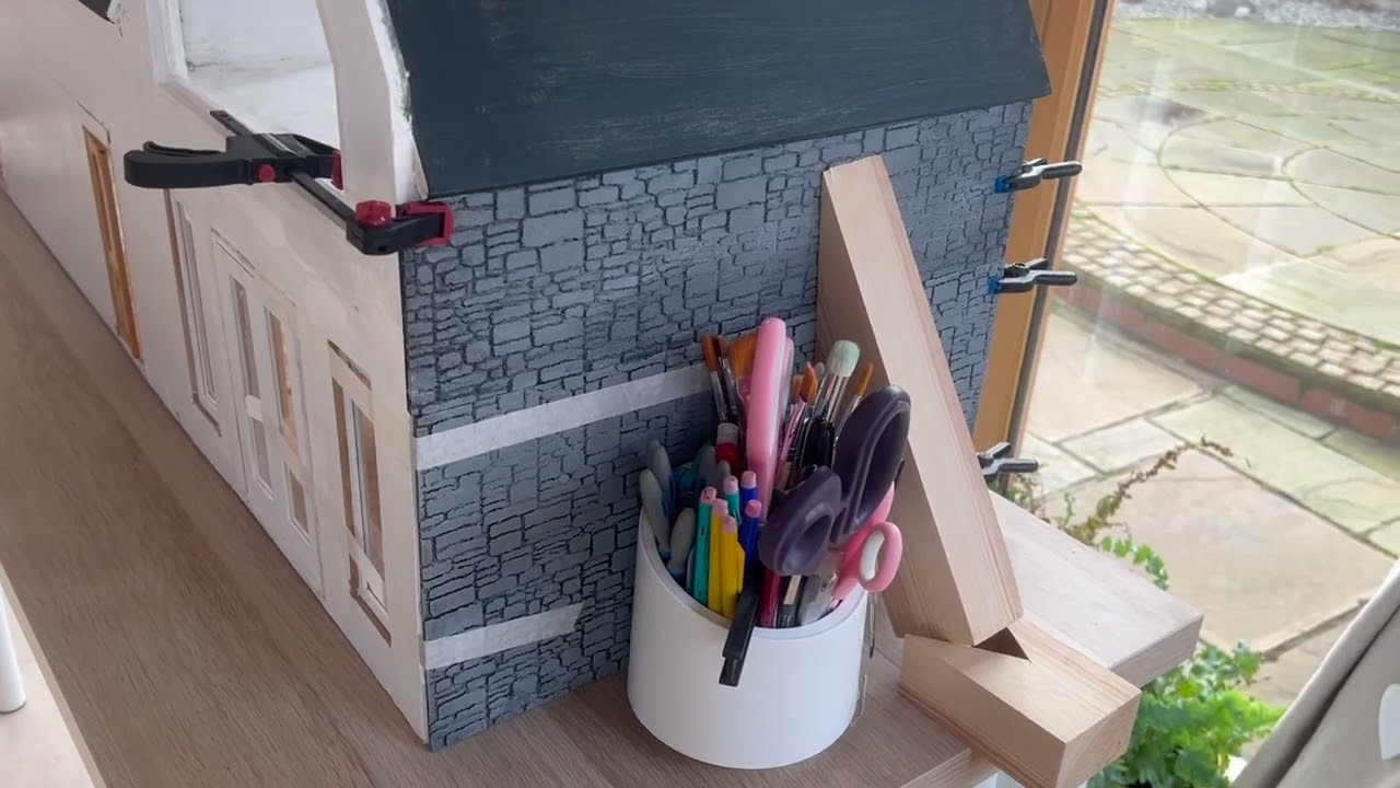 Crossley House 27   more cladding!