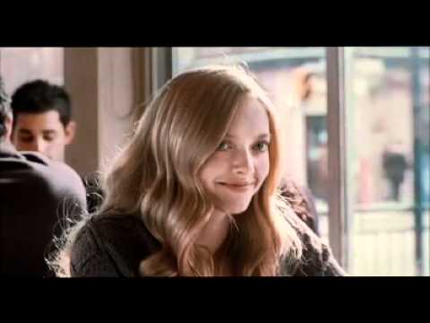 Chloe - Trailer en español - YouTube