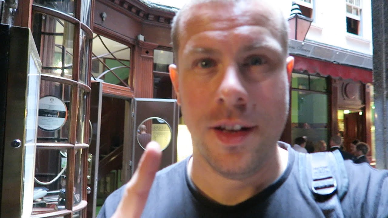 Самый лучший жаркий ужин в столице Лондона в Симпсоне?