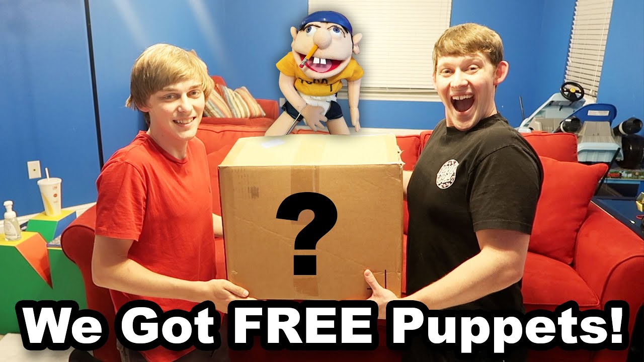 Small Jeffy Jeffy Puppet  Puppets for kids, Full body puppets, Puppets