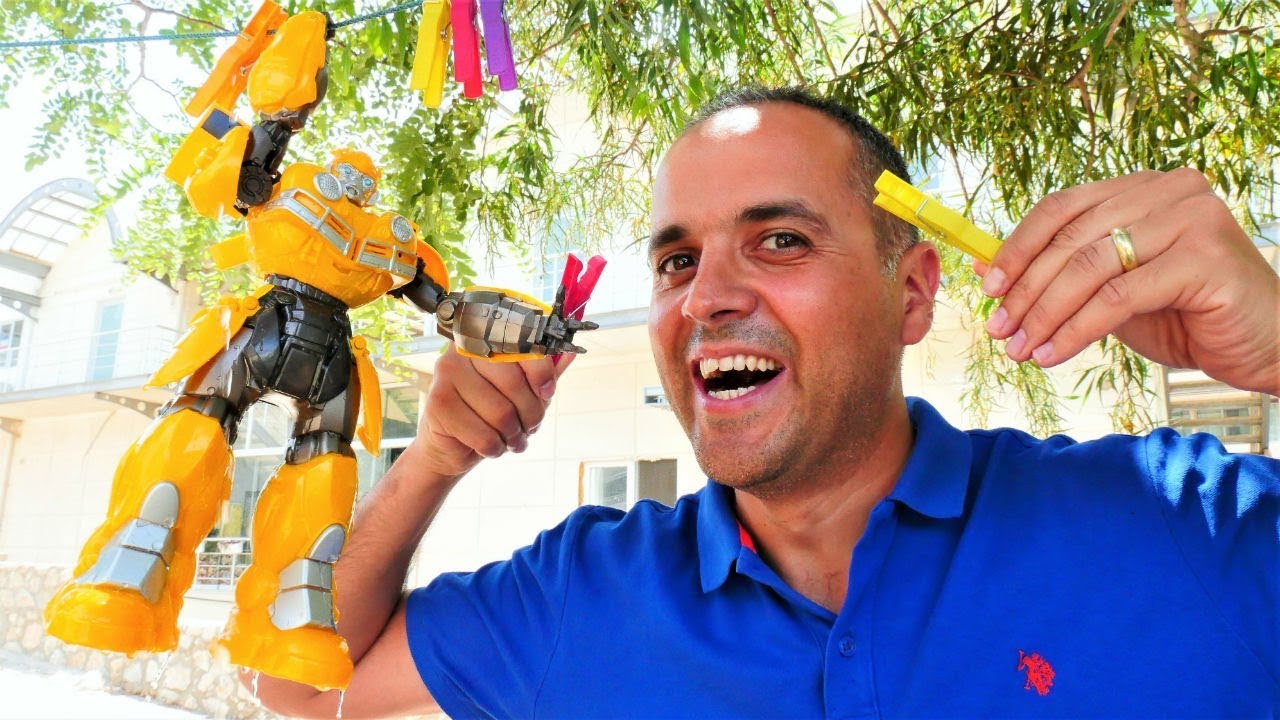 BumbleBee küçülüyor! Transformers oyunları. Kız ve erkek çocuk videosu
