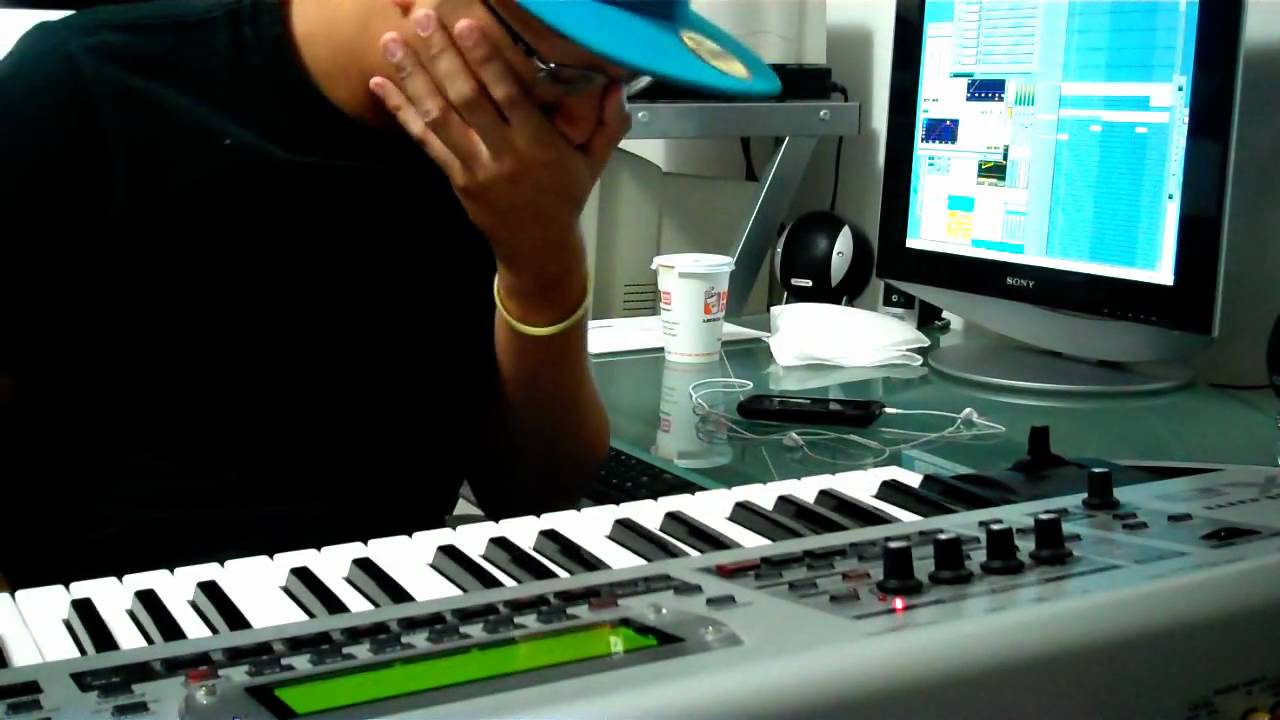 GNYUS MAKES A BEAT - [fire and ice]