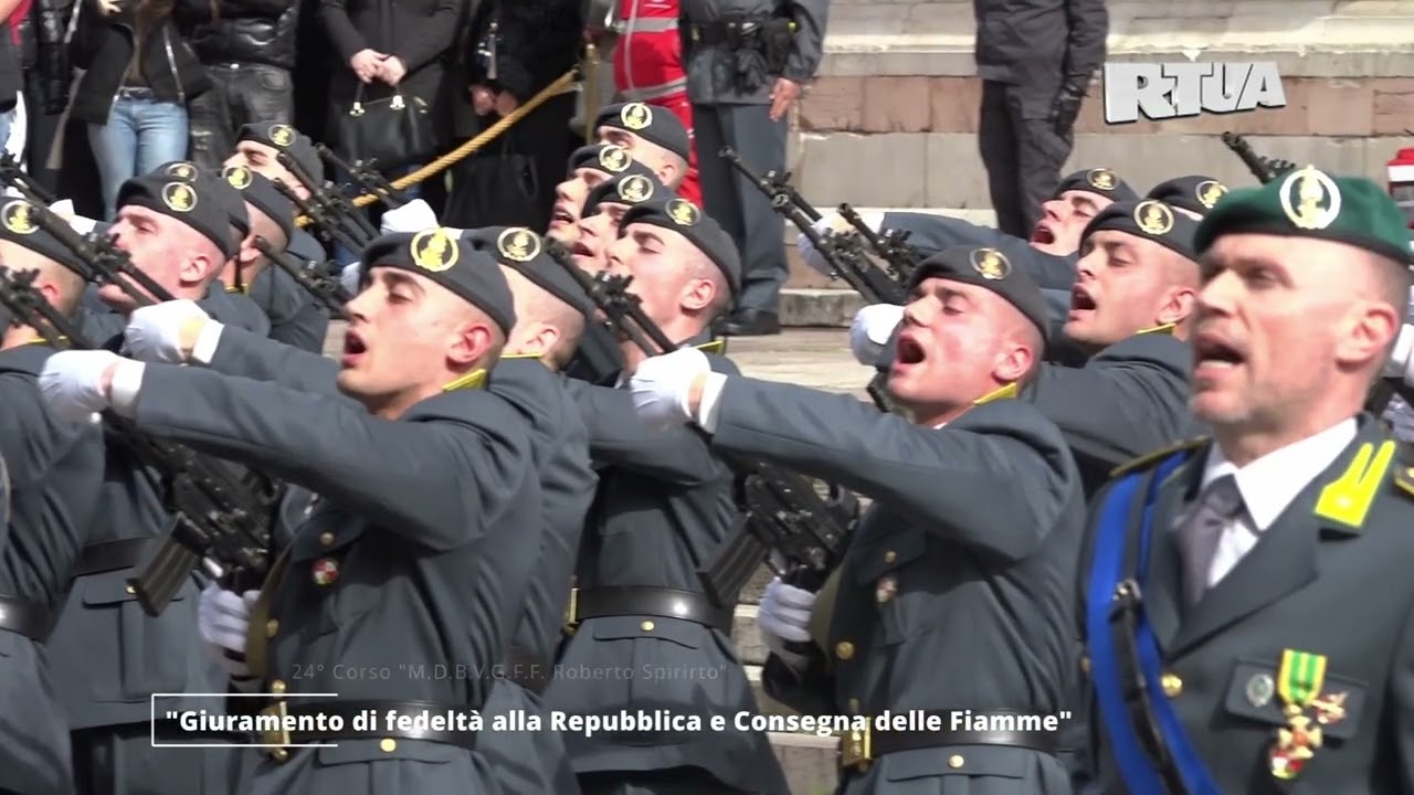 Cerimonia di Giuramento di fedeltà alla Repubblica e di consegna delle 