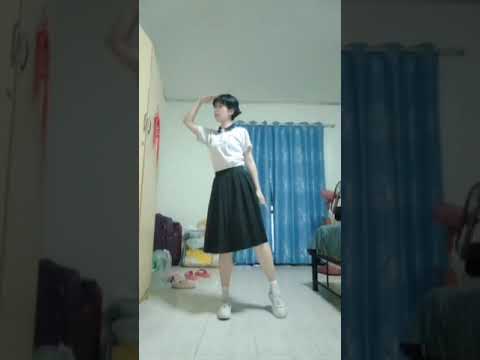 合唱《歌声与微笑》动作指导