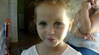 Belinha Cantando Beckyardigans