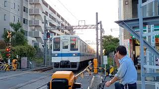 東武野田線逆井駅の発着 10030型普通柏行き&8000系普通船橋行き 2024年5月16日撮影