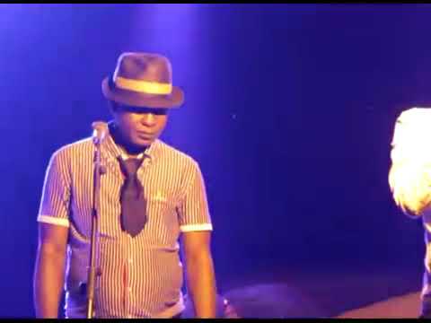 ZULEMA ATOL CHAKA GRAND CHANTEUR LORS DE LA CELEBRATION DE 19 ANS DE L ASBL LIPOPO MBOKA