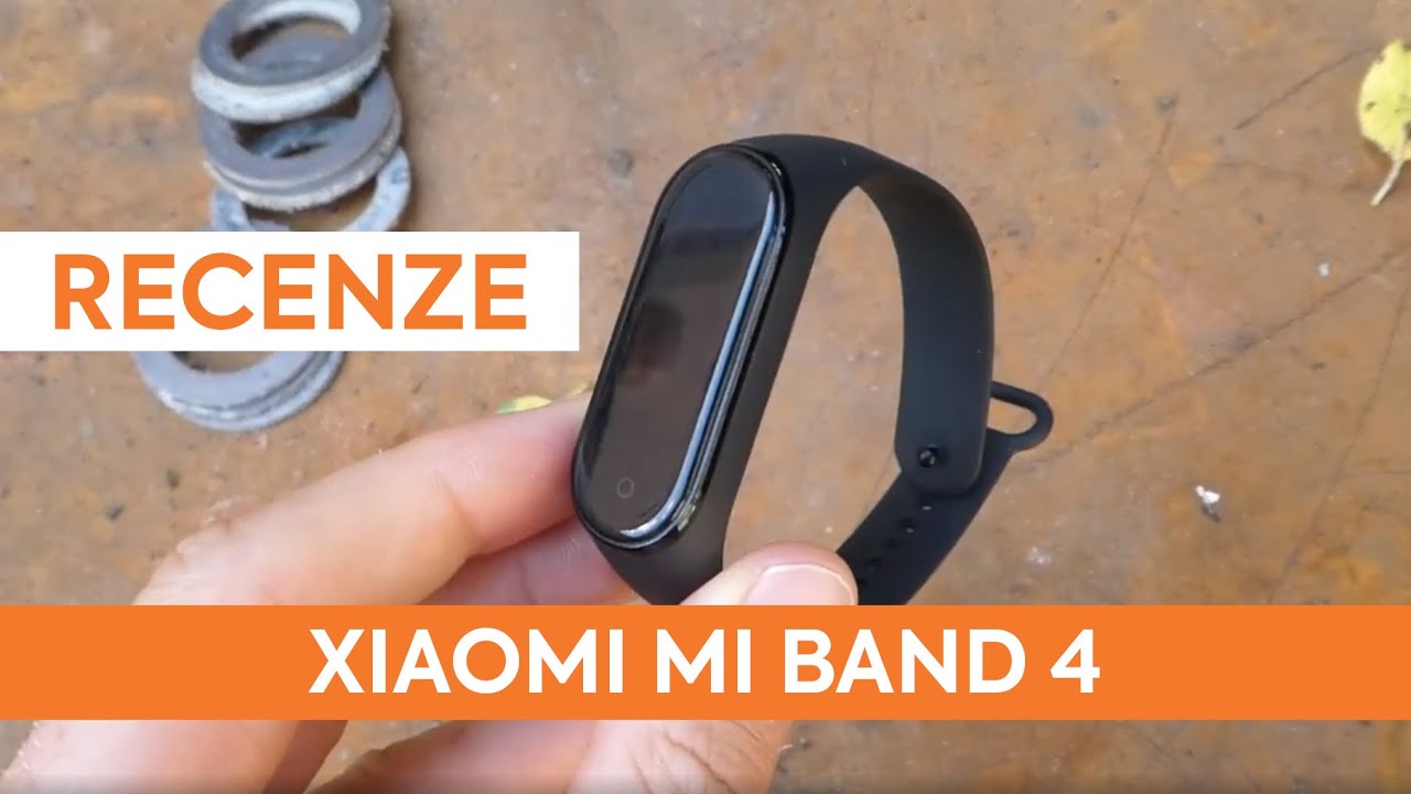 Xiaomi Mi Band 4 (RECENZE) - nejlepší fitness náramek roku - YouTube