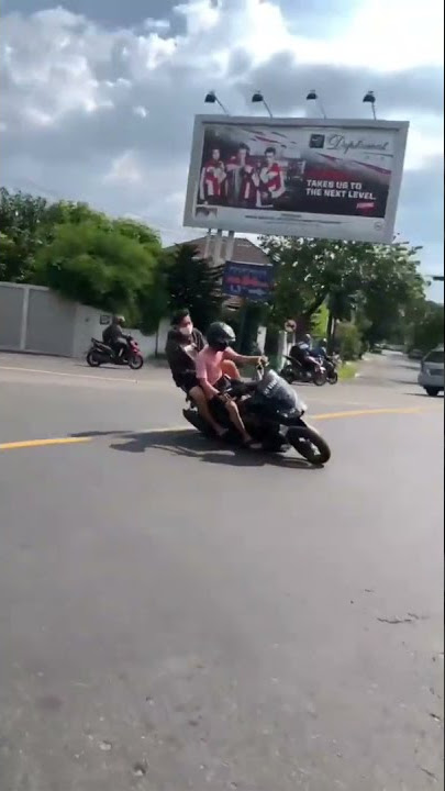 cornering pertigaan #shorts  #shortsvideo