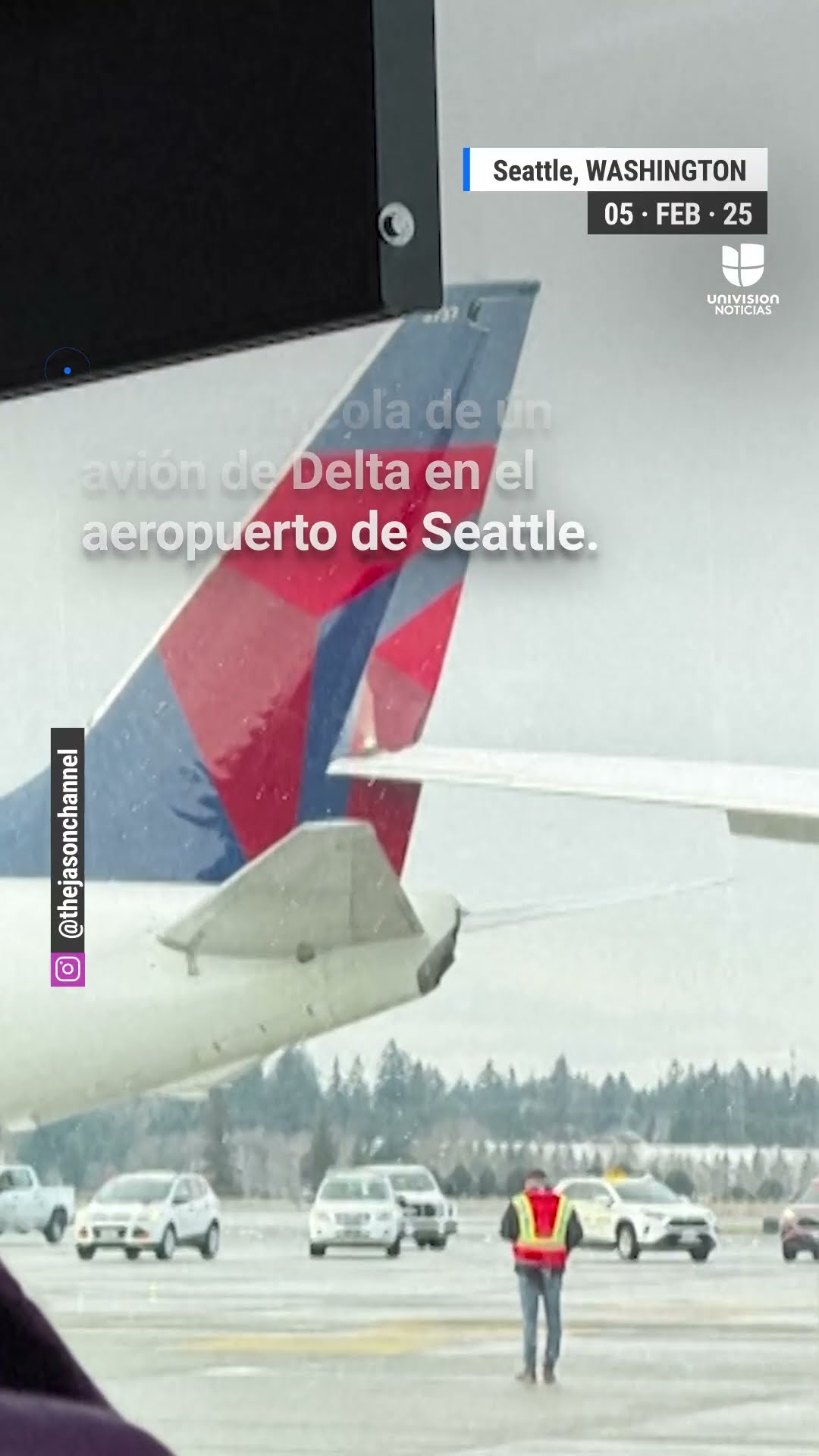Así quedó un avión cuando otra aeronave le cortó la cola