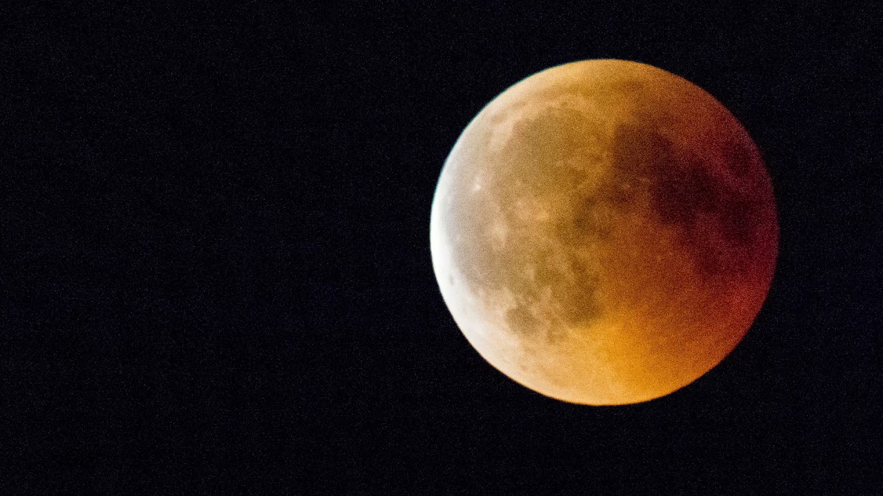 VOLLE RODE MAAN 8 uur,