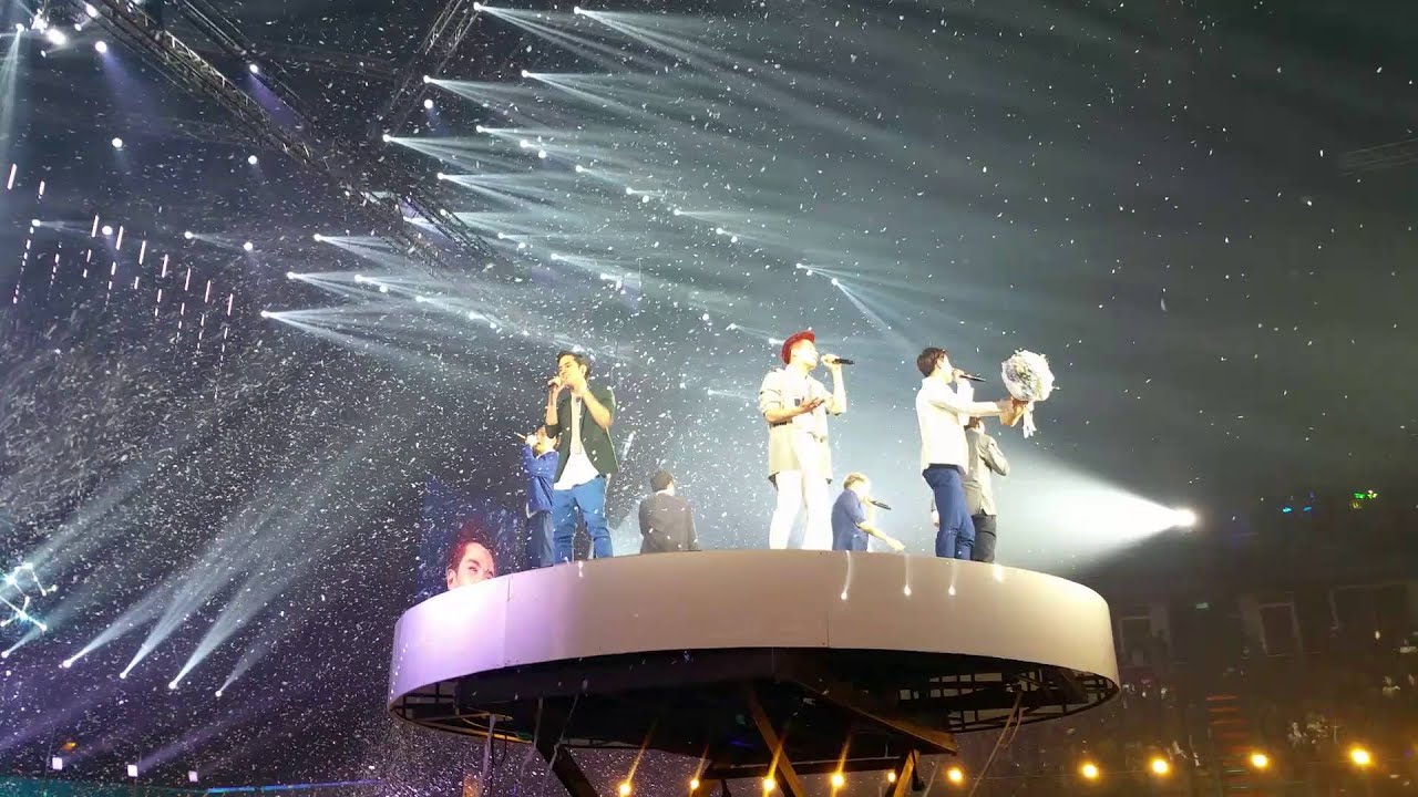 กันและกัน - ต่อ ธนภพ,แบงค์ ธิติ,เจเจ,เก้า จิรายุ,โอบ โอบนิธิ @ STAR THEQUE GTH 11ปี [FanCam]