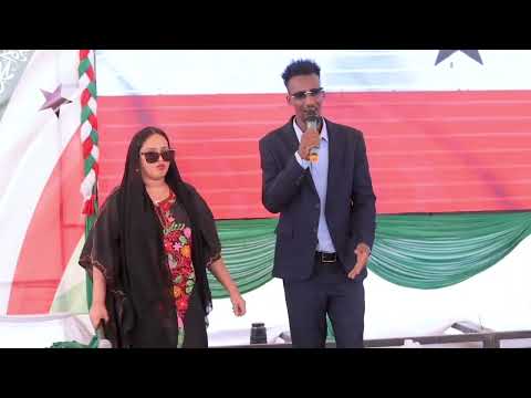 Ahmed Arshe Ft Xamda Qaali Dadkaa kuu mahad naqaaya madax wayne cirro