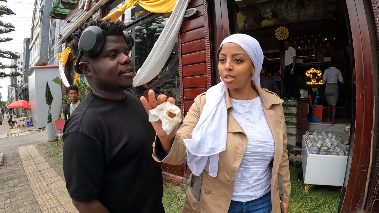 🔥 Emotional: How The People in Addis Ababa Ethiopia Treated Ghanaian Diplomat(Wode Maya @WODEMAYA ) 