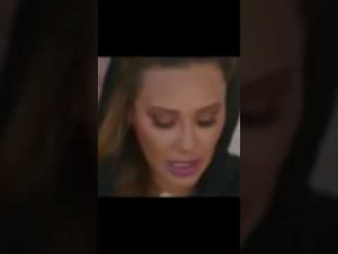 ومين له نفس يفرح تاني حزين يقطع القلب