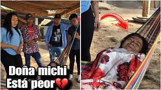 Download Lagu Nos asustamos al ver a doña michi de nuevo/se está secando todo su cuerpo😨 MP3