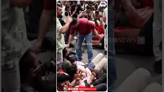 പ്രതിഷേധക്കാരെ തൂക്കിയെടുത്ത് നീക്കി, മൂന്നുബസുകളിലായി കുത്തിനിറച്ച് കൊണ്ടുപോയി #Delhi #CJP