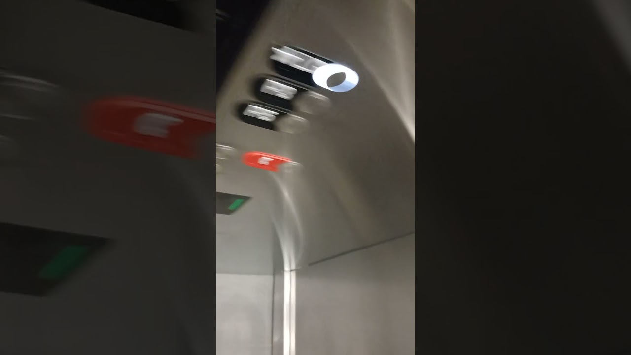 elevators at the well health toronto