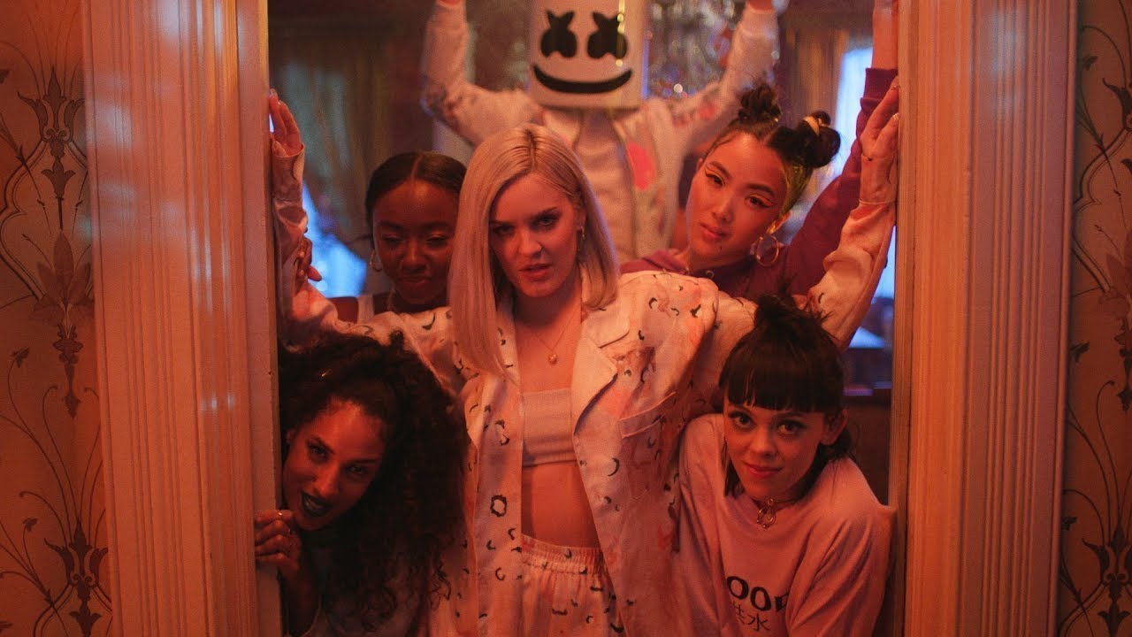 Marshmello  Anne-Marie - FRIENDS OFFICIAL FRIENDZONE ANTHEM