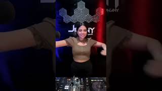 DJ JENNY ANJHANY