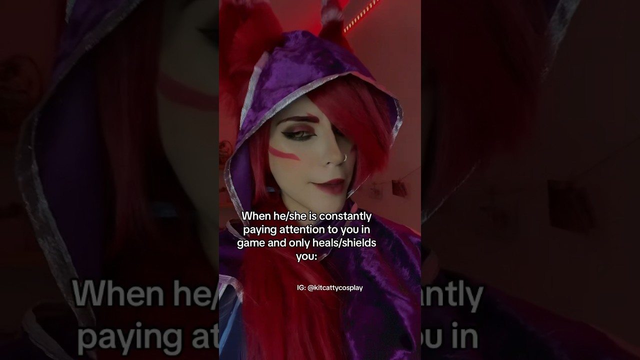 Smash. 🤭🤚🏻 #cosplay #cosplaygirl #leagueoflegends #gaming #gamer #cosplayer