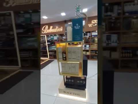 Wine Shop Design