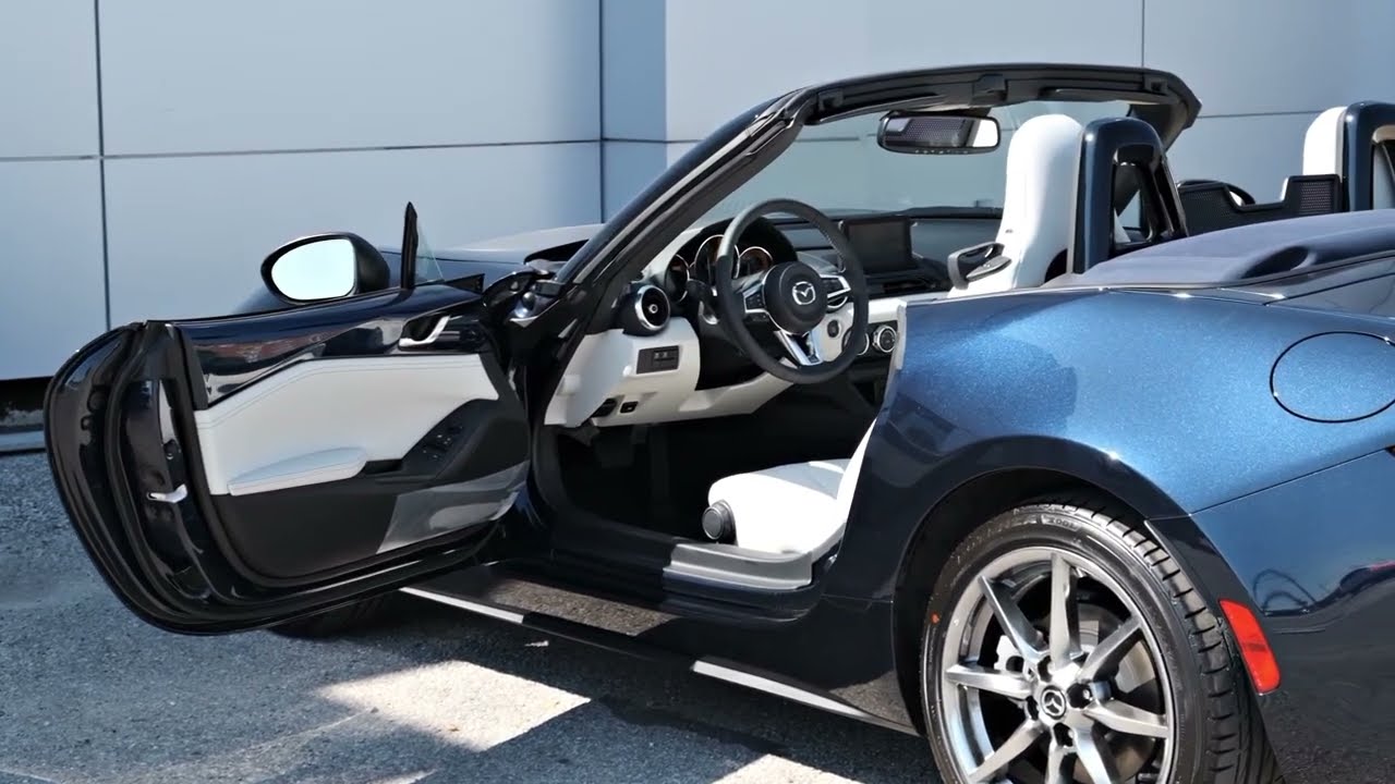 Mazda MX5 ( interior - exterior )