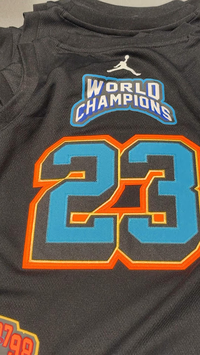 Download lagu AIR JORDAN 🐐 NIKE SANTA MONICA 🌴