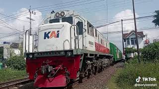 Ka Brantas Berangkat Stasiun Kediri Menuju Pasarsenen Jakarta