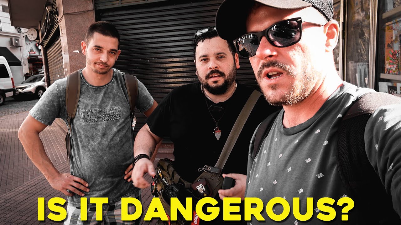 (YOU WILL BE ROBBED IN 30 SECONDS!) WALKING THE STREETS OF BUENOS AIRES IN THE DAY & NIGHT