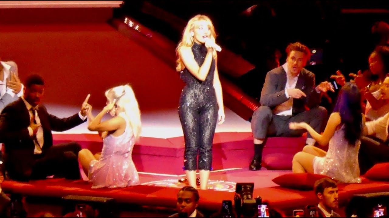 Sabrina Carpenter - Nobody's Son - Live from The Short n’ Sweet Tour at Madison Square Garden