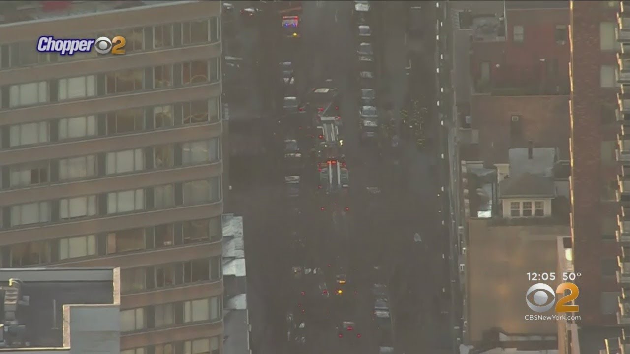 2 People Hurt During Fire At Upper West Side Building - YouTube