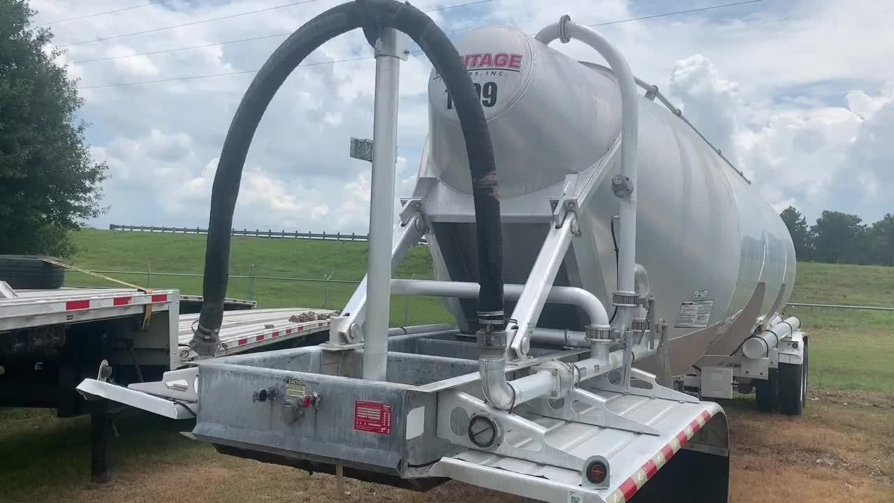 2012 Vantage Pneumatic 42x102 Frac Sand Ready Dry Bulk Trailer  - 1-800-657-STTS (7887) 17938 Van R