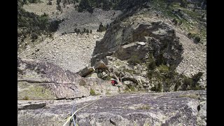 Escalada clásica en el Valle de Benasque.