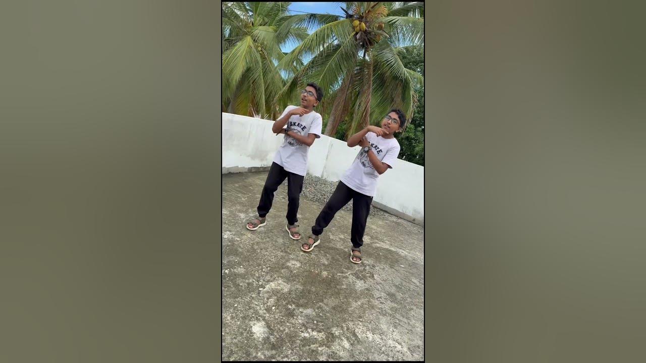 Shaky Shaky🔥❤️#shorts #dance #trending #twins #love #songs Shaky Shaky🔥❤️#shorts #dance #trending #twins #love #songs