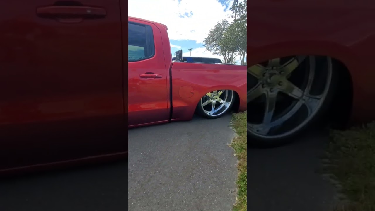 Chevrolet low rider pickup truck 🛻 