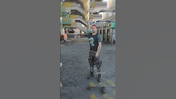 Cyberpunk 2077 NPC Lost It