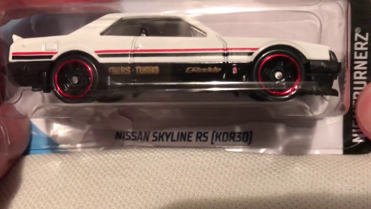 Hot Wheels Nissan Skyline RS - Nightburnerz Modellauto Im Maßstab 1:64