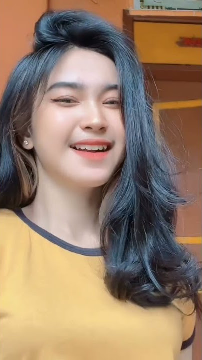 (STYLE) Goyang tiktok hot hits terbaru | joget celana ketat