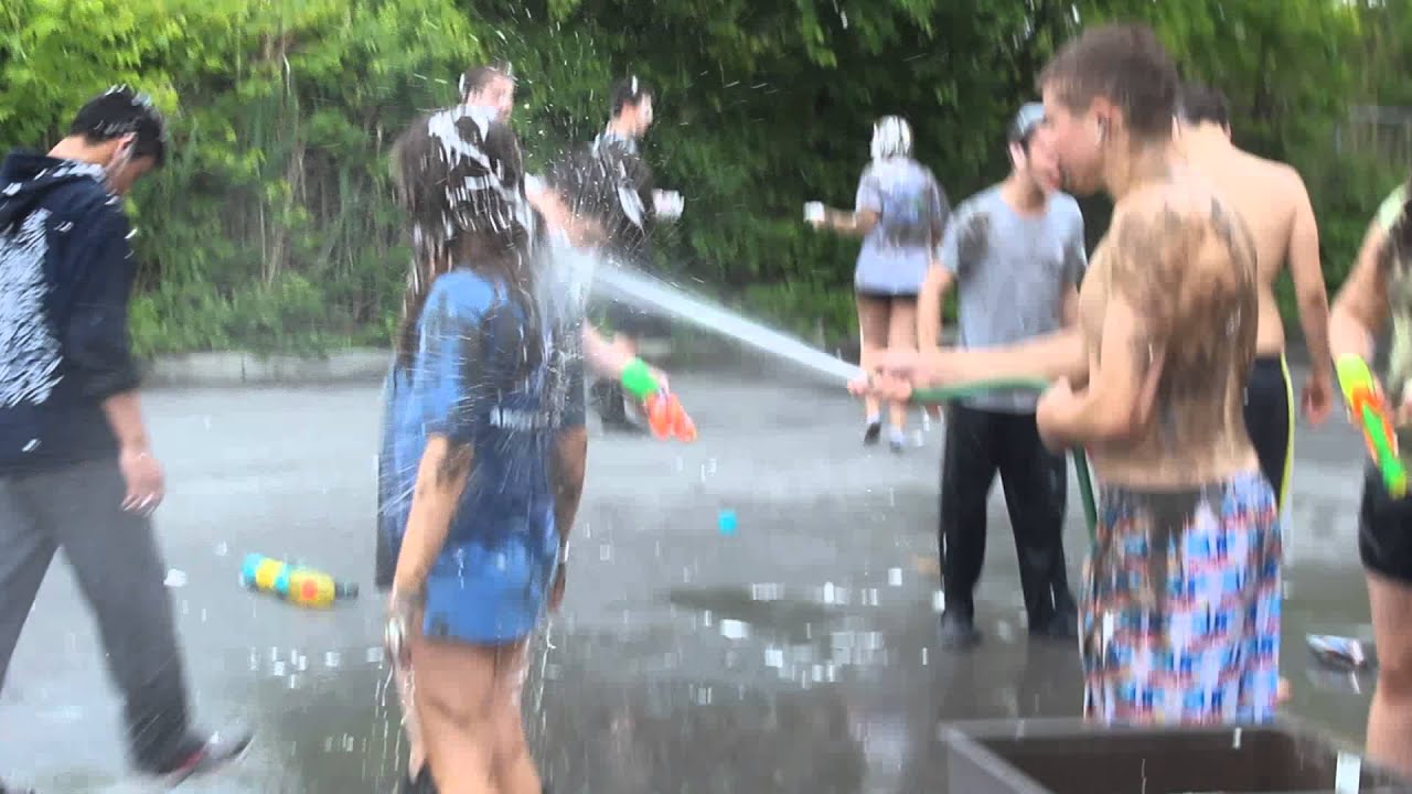 Bialik Grads 2013, hosing down after the shaving cream and ...